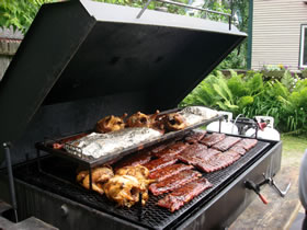 Ribs and chicken on the grill